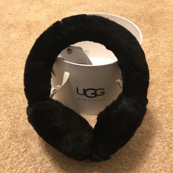 UGG Accessories - Ugg earmuffs